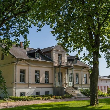 Apartament Gutshof Gross Behnkenhagen Zewnętrze zdjęcie