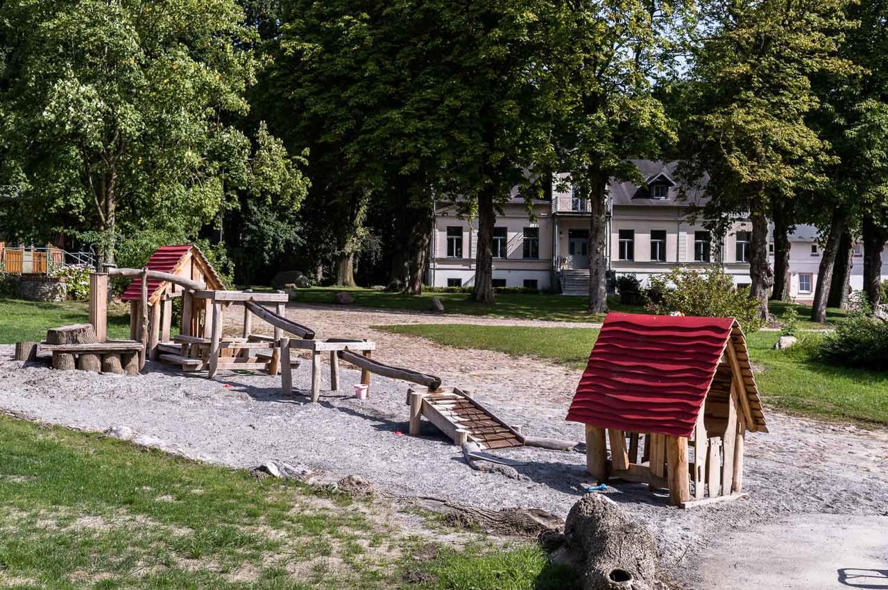 Apartament Gutshof Gross Behnkenhagen Zewnętrze zdjęcie