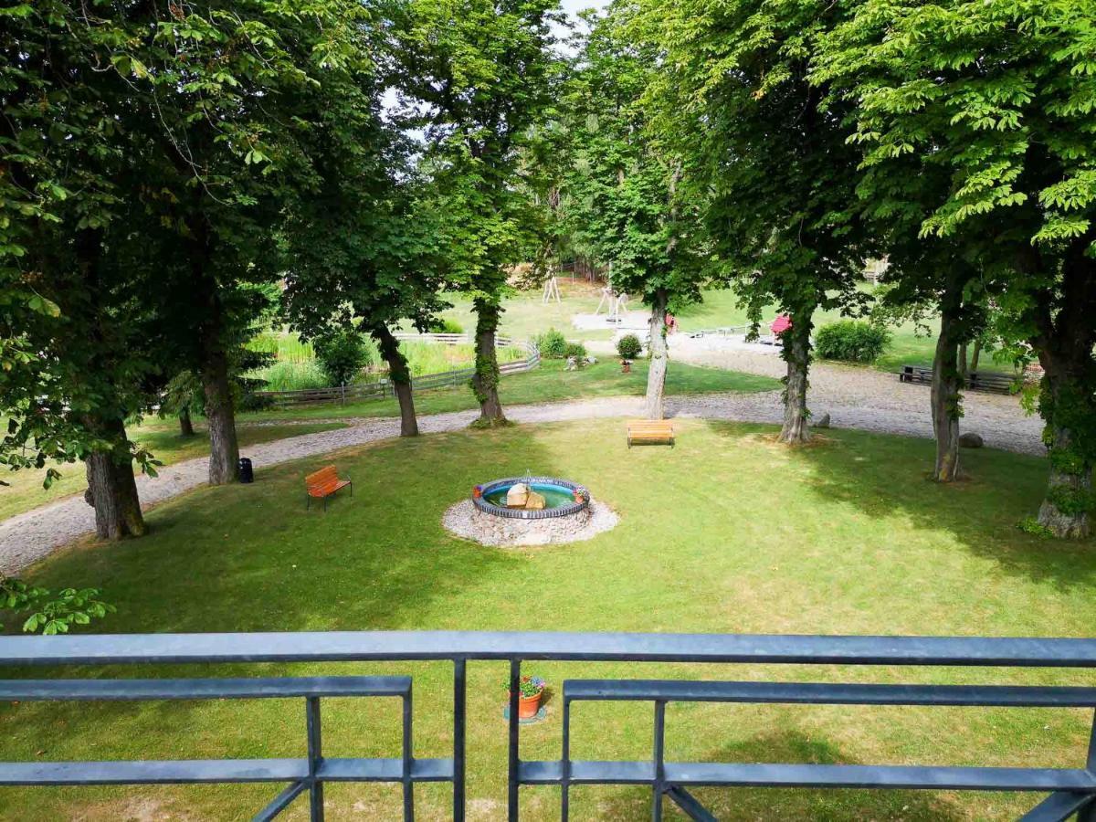Apartament Gutshof Gross Behnkenhagen Zewnętrze zdjęcie